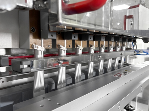 مولتيلان الحبيبية عصا / عودة ختم حزمة آلة التعبئة والتغليف مولتيلان الحبيبية عصا / عودة ختم حزمة آلة التعبئة والتغليف